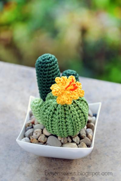 Cactuses- 2 ways to make them. Great gift project:)-amigurumi-cactus-2-jpg