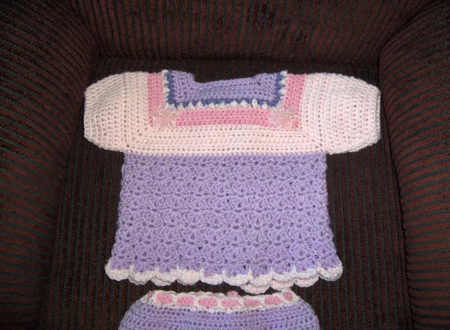 Pictures of My Baby Crochet-mauve-baby-bauble-set-002-jpg