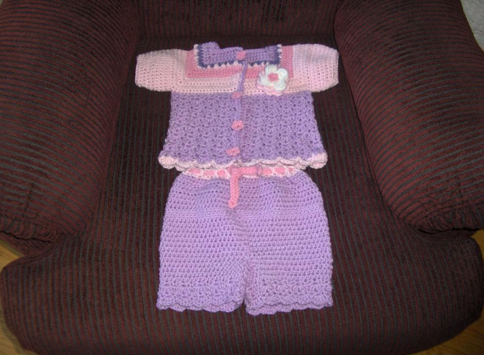 Pictures of My Baby Crochet-mauve-baby-bauble-set-019-jpg