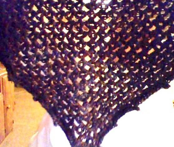 more of my new shawl-shawlpoint_use_good_color-jpg
