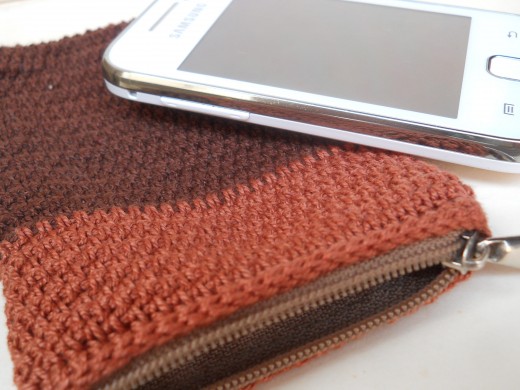 Crochet Man's Zippered Phone Purse (English Pattern)-7178237_f520-jpg