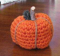 Pumpkin Pincushion (English Crochet Pattern)-punkinpincushion_small-jpg