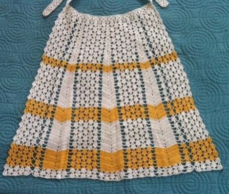 Old Vintage Crochet Apron I Bought-photo-1-jpg