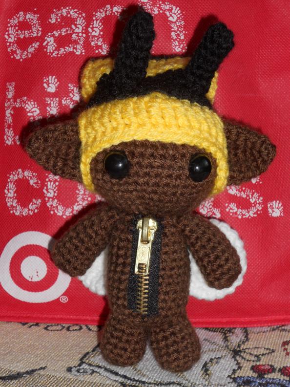 Check out my newest creation - The Bee Elf!-dscn3951-jpg