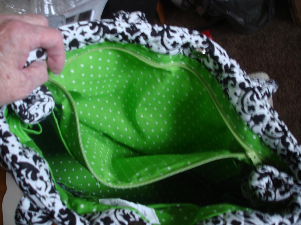 what is your favorite crocheted bag to use while crocheting?-dsc06923-jpg