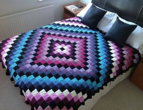 Around the World Crochet Quilt - Free Pattern-aroundthe-u00252bworldcrochetquilt-jpg
