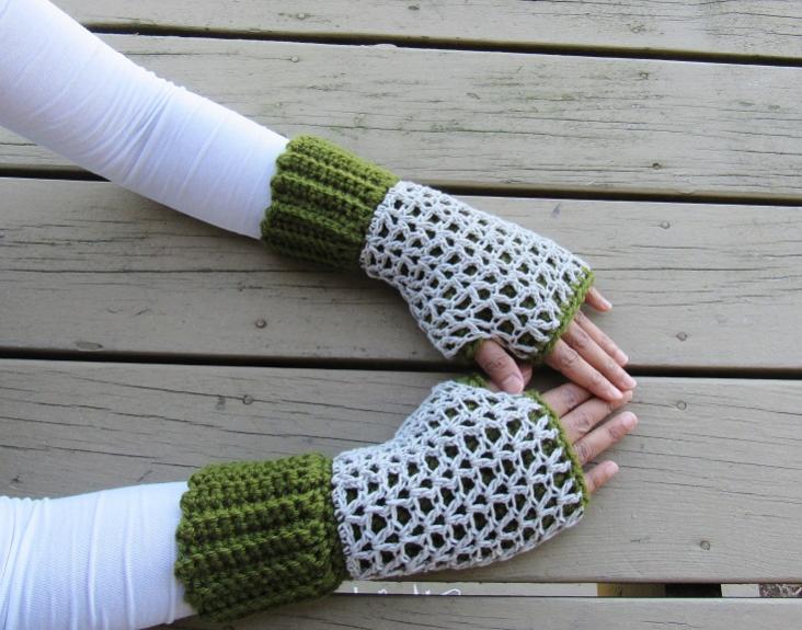 Lovely Fingerless Mittens Pattern-charisma-cowl-claire-mits-014-jpg