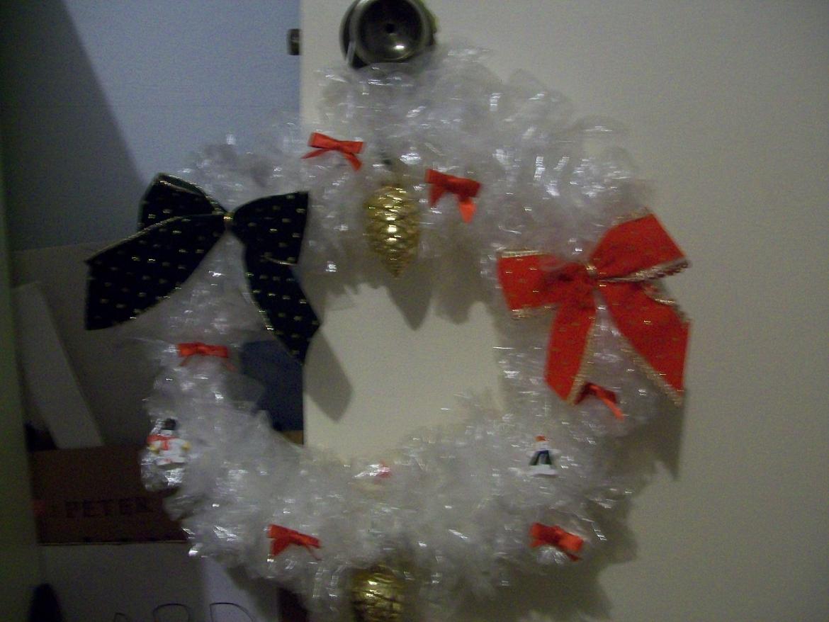 My finally finished Christmas Wreath!!  And it's for ME!!!!-craft-ideas-001-jpg