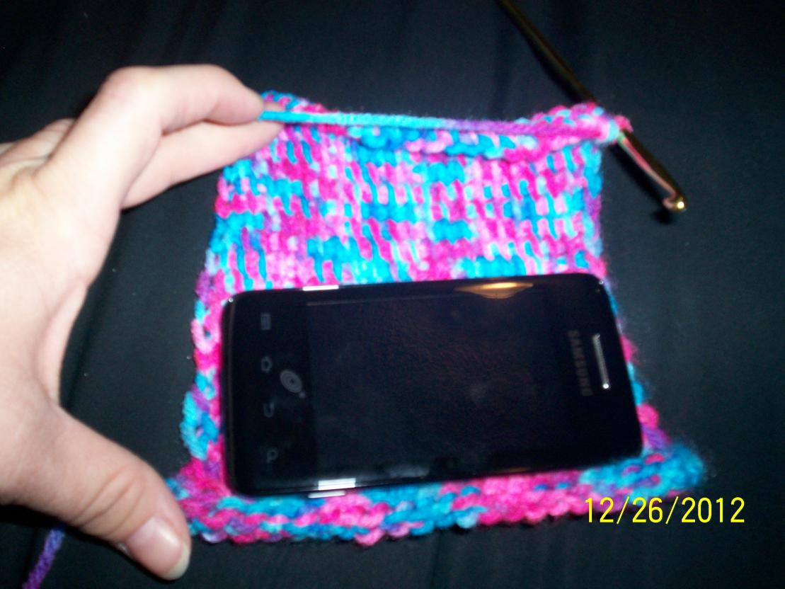Barbara's Latest Project - Cell Phone Holder-100_6007-jpg