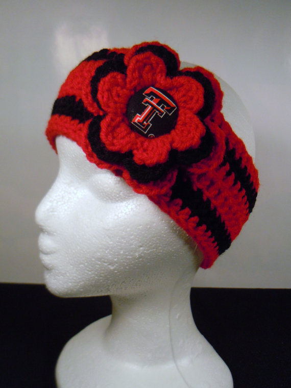 Do any of you take pictures of your completed items?-texas-tech-earwarmer-jpg