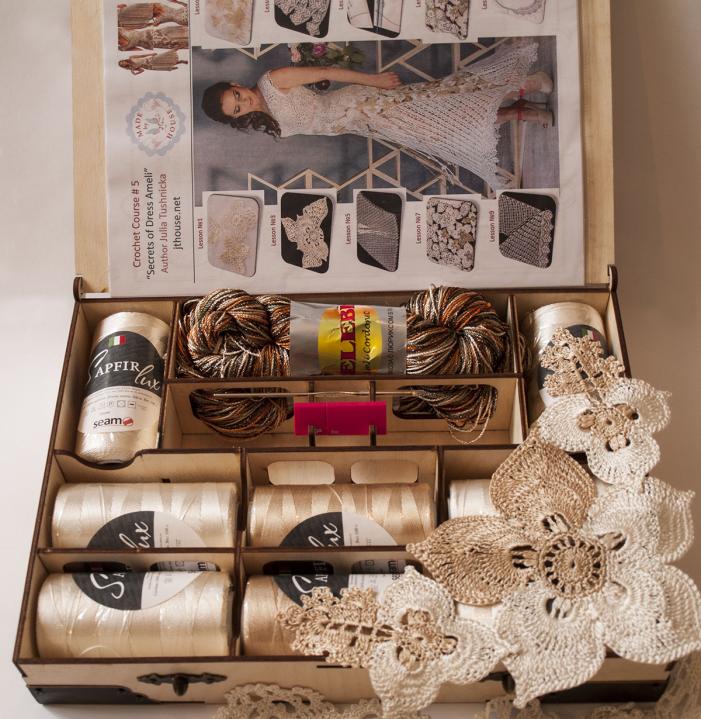 Crochet Box &quot;Secrets of Dress Ameli&quot; with Set of yarns &amp; instructions-p7200490_new_12cm-jpg