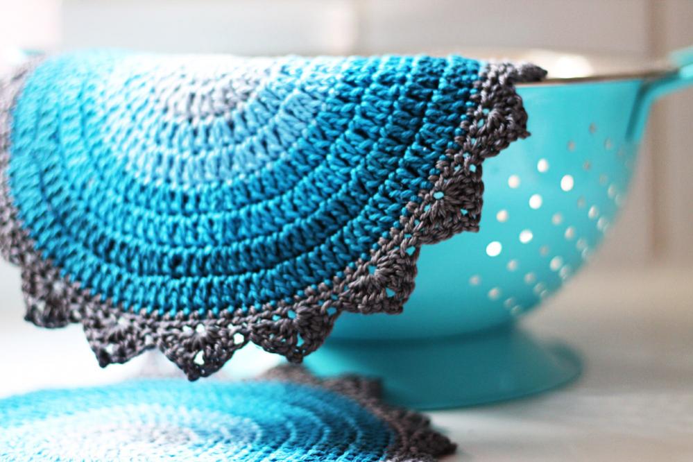 Crochet Dutch Skies Potholders-img_1014-jpg
