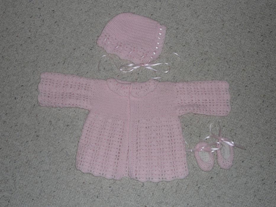 Spoula Things I have made-crochet-pink-baby-set-jpg