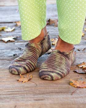 A Fabulous Pair of Slippers Free Crochet Pattern (English)-fabulous-pair-slippers-free-crochet-pattern-jpg
