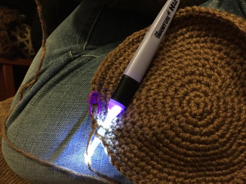 Lighted crochet hook-img_1762-jpg