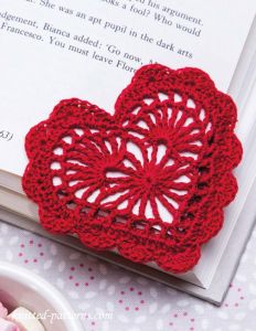 Valentine's Patterns-heart-corner-bookmark-jpg