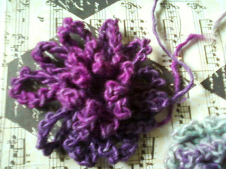 Loopy Flower Brooch Free Crochet Pattern (English)-loopy-flower-brooch-free-crochet-pattern-jpg