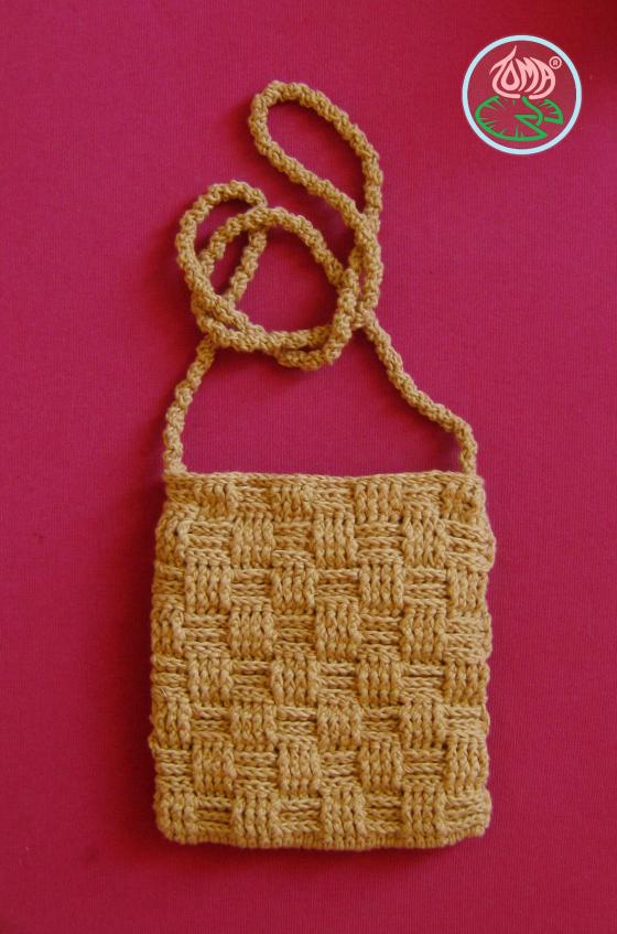 Over the Shoulder Mini Purse Free Crochet Pattern (English)-shoulder-mini-purse-free-crochet-pattern-jpg