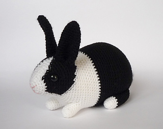 Bunny Pattern-dutch_black2_small2-jpg