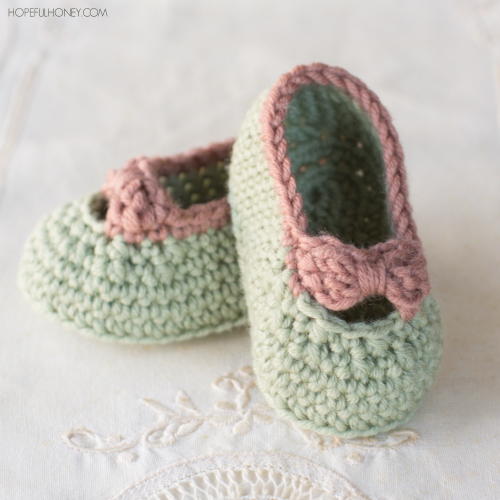 Little Lady Baby Booties Free Crochet Pattern (English)-little-lady-baby-booties-free-crochet-pattern-jpg