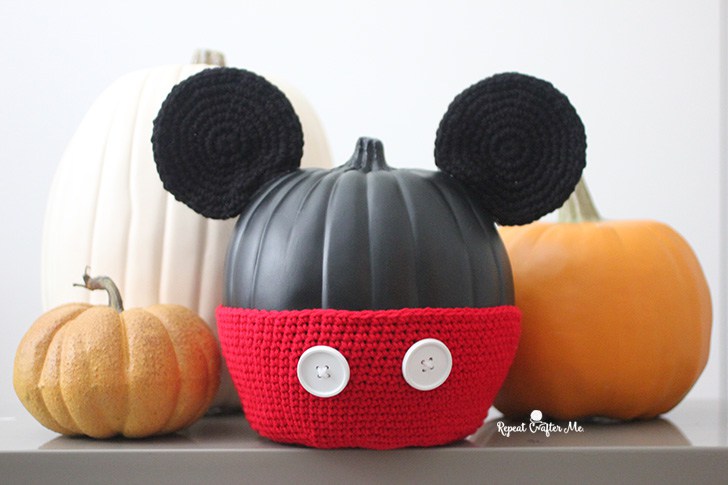 Minnie &amp; Mickey Mouse Crochet Pumpkin-mickey-jpg