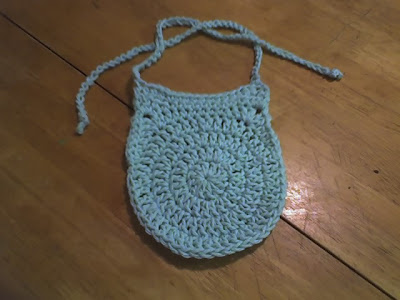 Circle Baby Bib Free Crochet Pattern (English)-circle-baby-bib-free-crochet-pattern-jpg