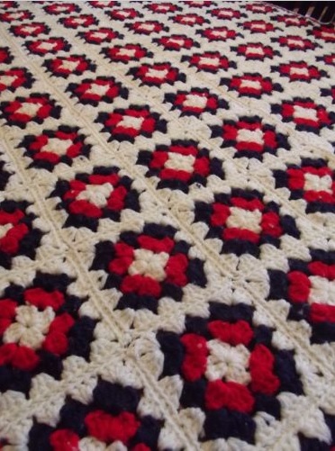 I would like to invite everyone to www.GrannyBlankets.com-red-rover-jpg