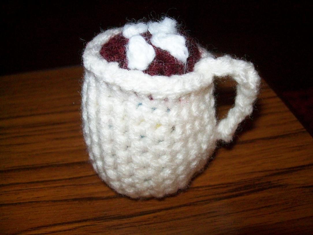 Hot Chocolate Mug Ornament Free Crochet Pattern (English)-100_5917-1-jpg