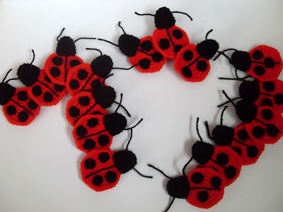 Ladybug Applique Free Crochet Pattern (English)-ladybug-applique-free-crochet-pattern-jpg