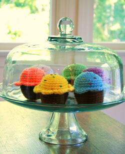 Bake Me a Cake Cupcakes Free Crochet Pattern (English)-bake-cake-cupcakes-free-crochet-pattern-jpg