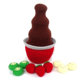 Amigurumi Chocolate Fountain Free Crochet Pattern (English)-amigurumi-chocolate-fountain-free-crochet-pattern-jpg