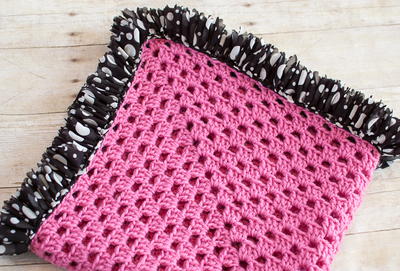 Ruffle Edged Baby Blanket Free Crochet Pattern (English)-ruffle-edged-baby-blanket-free-crochet-pattern-jpg