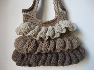 Ruffle Bag Free Crochet Pattern (English)-ruffle-bag-free-crochet-pattern-jpg