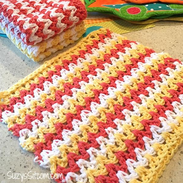 Zig Zag Dish Towel Free Crochet Pattern (English)-zig-zag-dish-towel-free-crochet-pattern-jpg