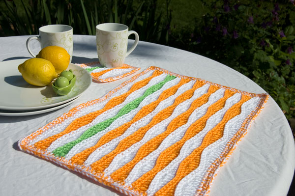 Summer Waves Placemat Free Crochet Pattern (English)-summer-waves-placemat-free-crochet-pattern-jpg