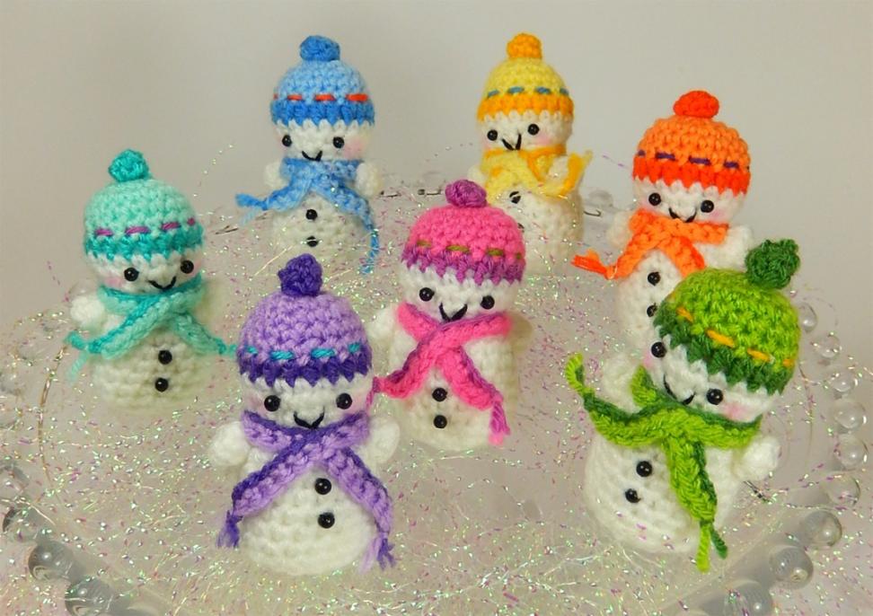 Teeny Tiny Snowmen-snowmen1-jpg