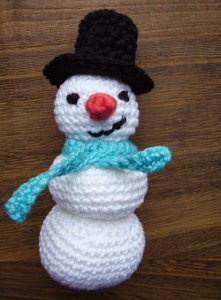 Amigurumi Snowman Toy Free Crochet Pattern (English)-amigurumi-snowman-toy-free-crochet-pattern-jpg