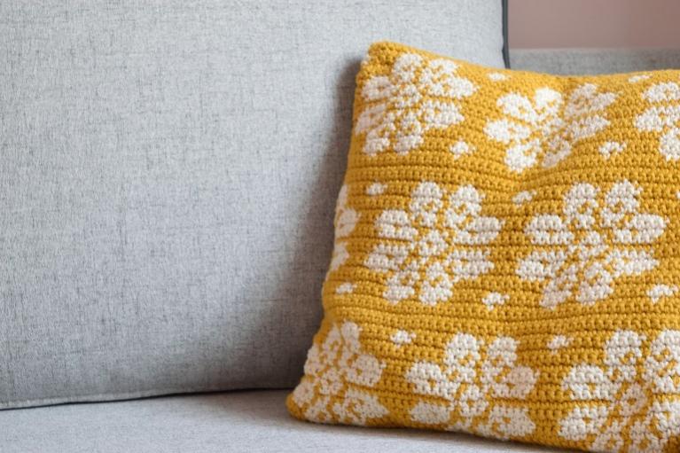 Dahlia Pillow Free Crochet Pattern (English)-dahlia-pillow-free-crochet-pattern-jpg