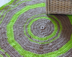 Neon Jersey Rug Free Crochet Pattern (English)-neon-jersey-rug-free-crochet-pattern-jpg