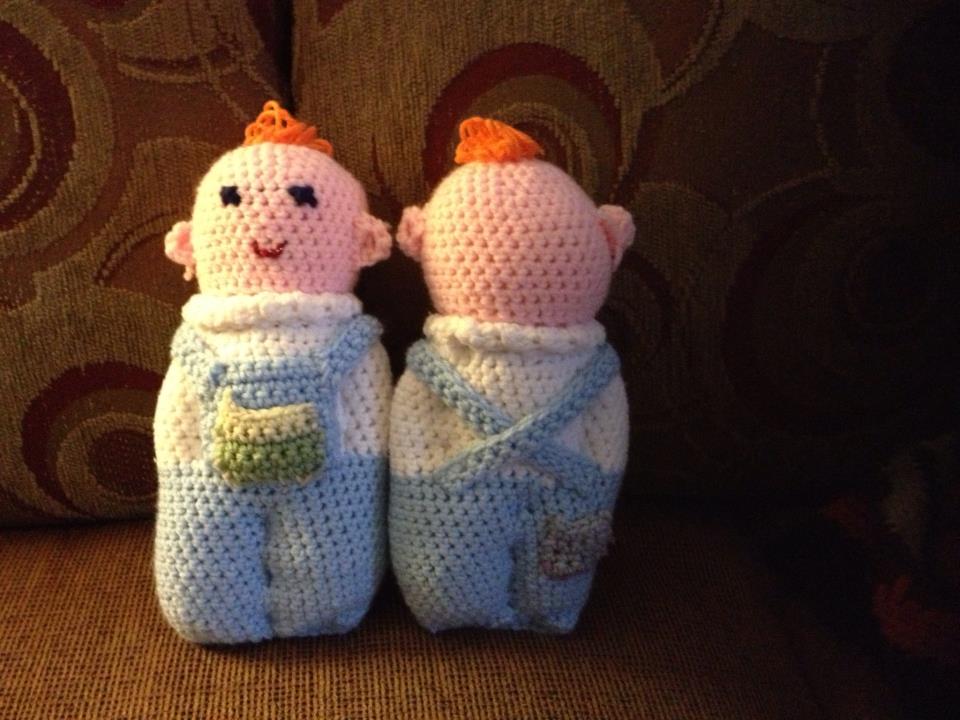 my first crochet doll-566346_4728773052802_424350201_n-jpg