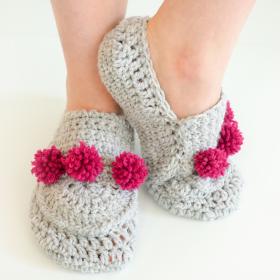 Mini Pom Pom Slippers for Women, length 9.5&quot;, width 4&quot;-slippers-jpg
