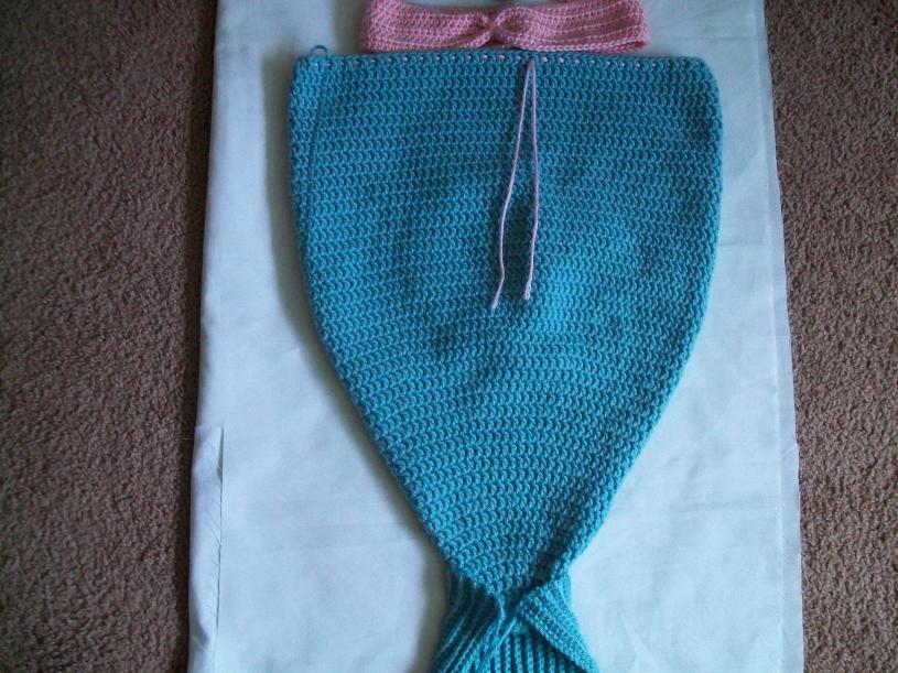 I finished the mermaid outfit-005-jpg