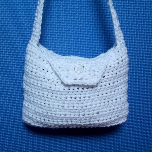 Basic Necessities Purse Free Crochet Pattern (English)-basic-necessities-purse-free-crochet-pattern-jpg