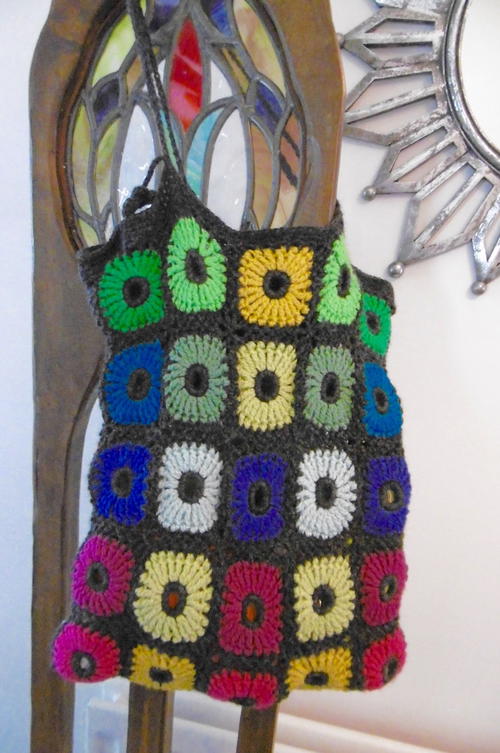 Flower Power Bag Free Crochet Pattern (English)-flower-power-bag-free-crochet-pattern-jpg