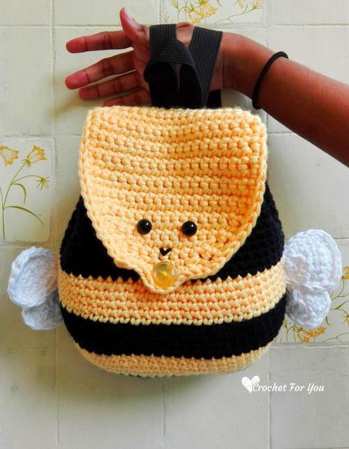 Bumble Bee Backpack Bag Free Crochet Pattern (English)-bumble-bee-backpack-bag-free-crochet-pattern-jpg