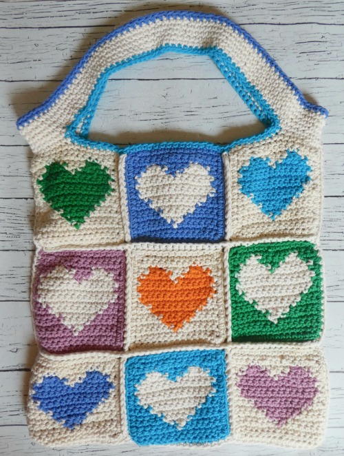 Hearts of Love Tote Bag Free Crochet Pattern (English)-hearts-love-tote-bag-free-crochet-pattern-jpg