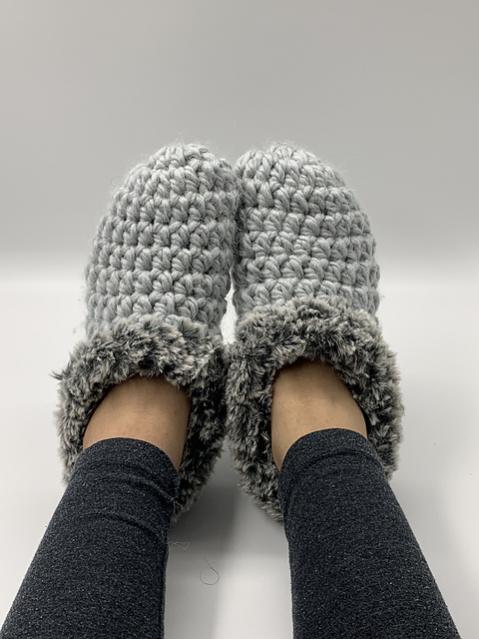 Comfy Slippers for Women, size 5-12-comfy1-jpg