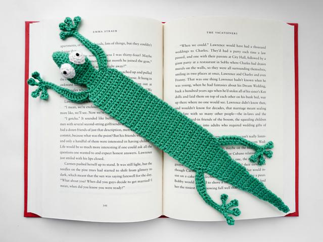 Gecko Bookmark-book2-jpg