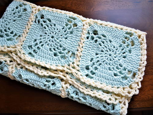 Magic Granny Square Free Crochet Pattern (English)-magic-granny-square-free-crochet-pattern-jpg