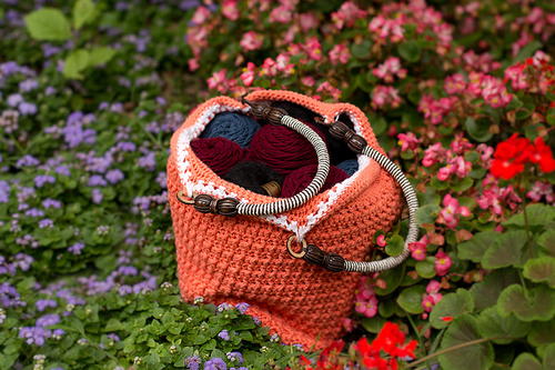 Toteable Tote Free Crochet Pattern (English)-toteable-tote-free-crochet-pattern-jpg